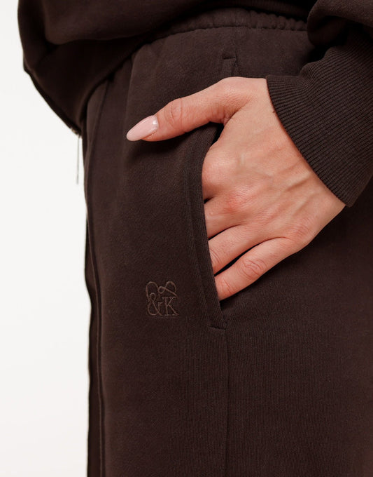 Donkerbruine Wijde Naden Jogging - Broek - Olivia & Kate