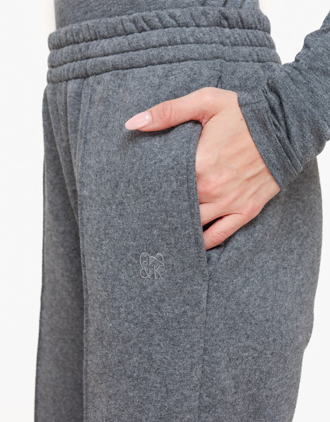 Donkergrijze Wijde Naden Jogging - Broek - Olivia & Kate