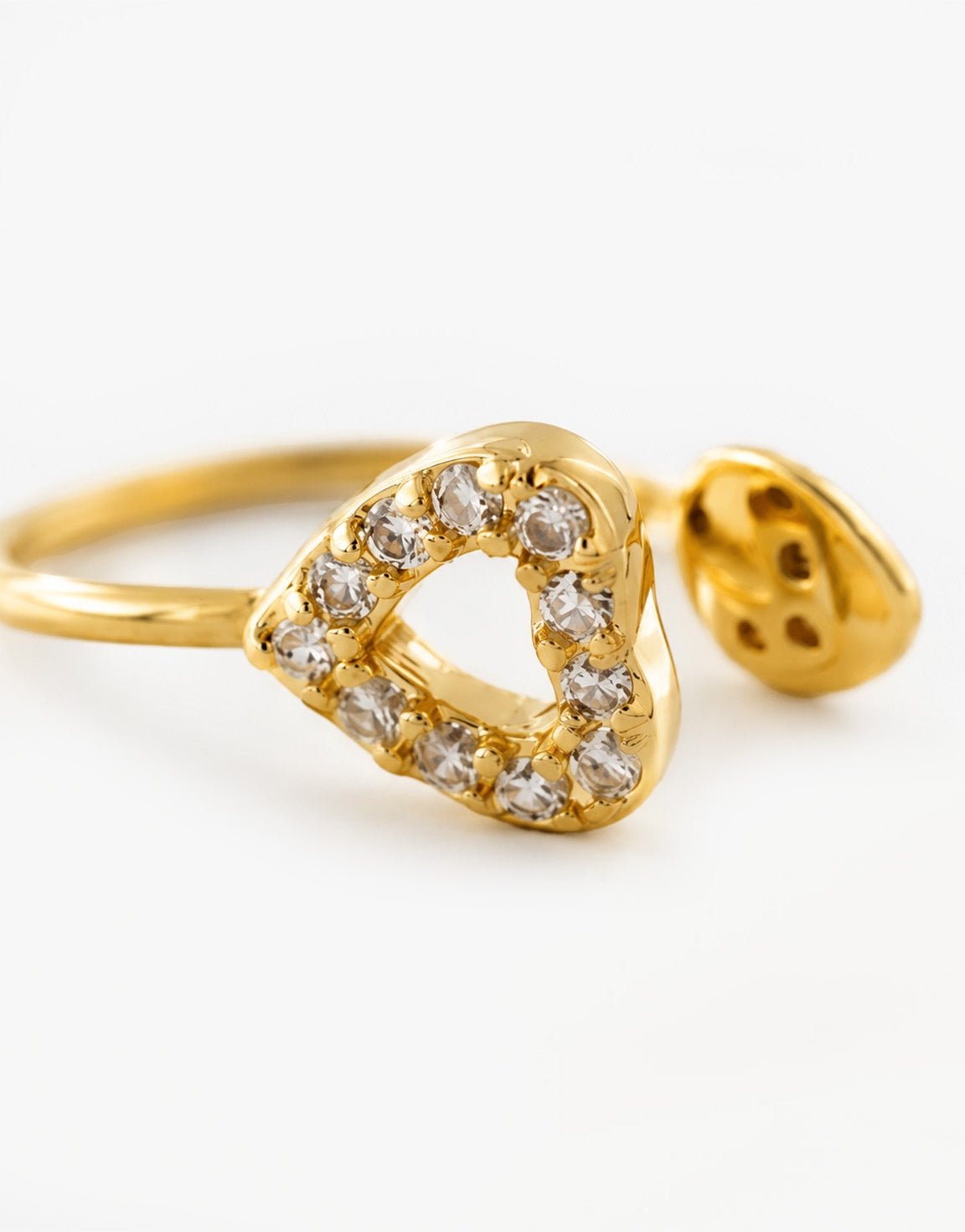 Gouden Hartjes Zirkonia - Ear Cuff - Olivia & Kate