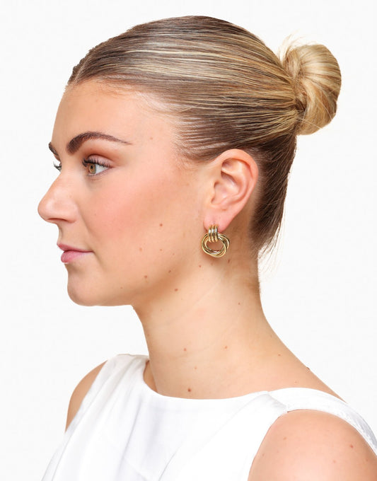 Gouden Opvallende Ring - Oorbellen - Olivia & Kate