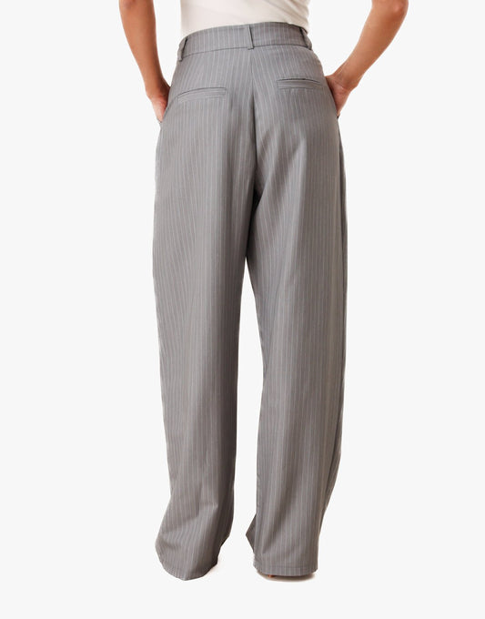 Grijze Strepen Wijde Ballon Plooien - Pantalon - Olivia & Kate