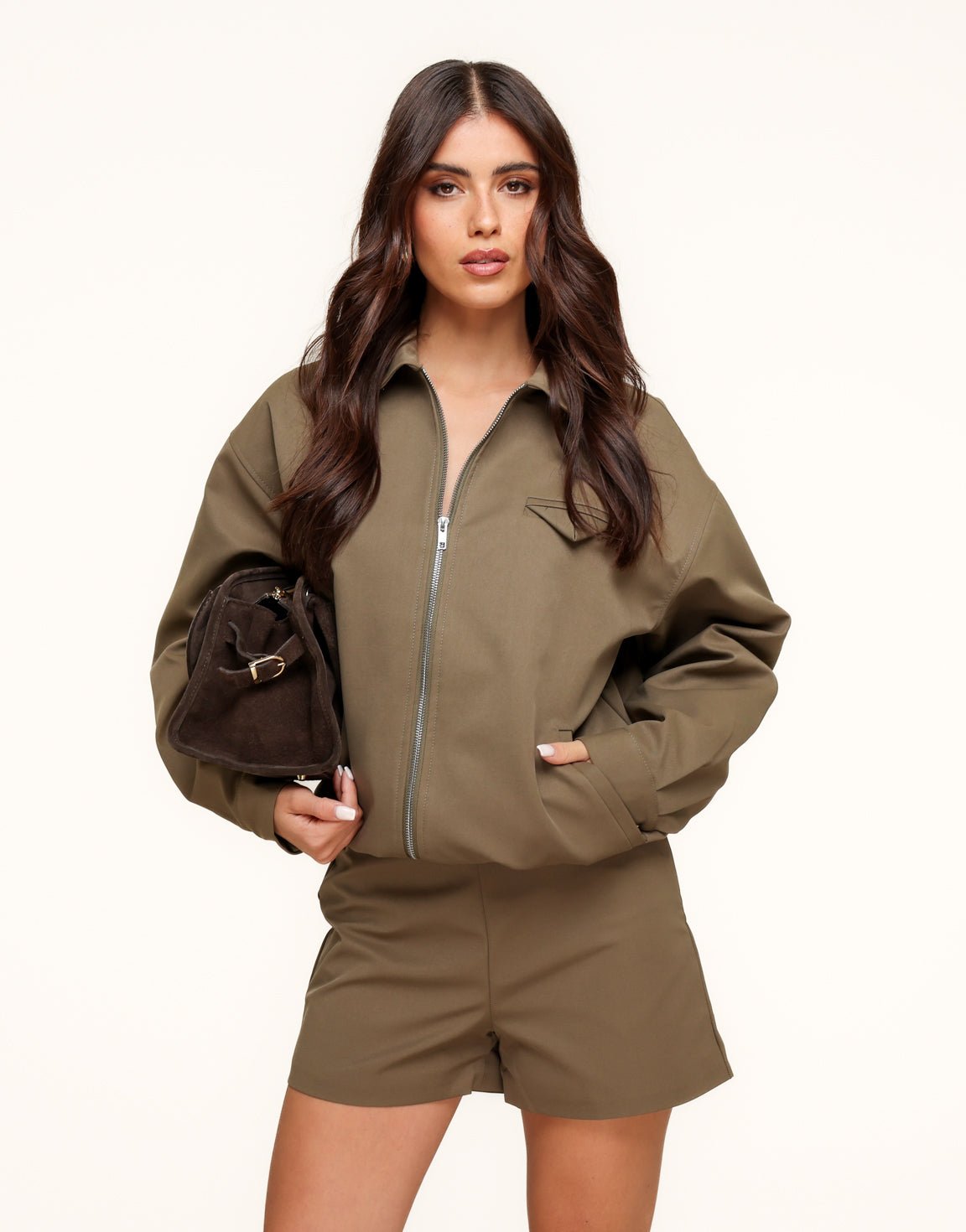 Khaki Bomber met Zakje - Jas - Olivia & Kate