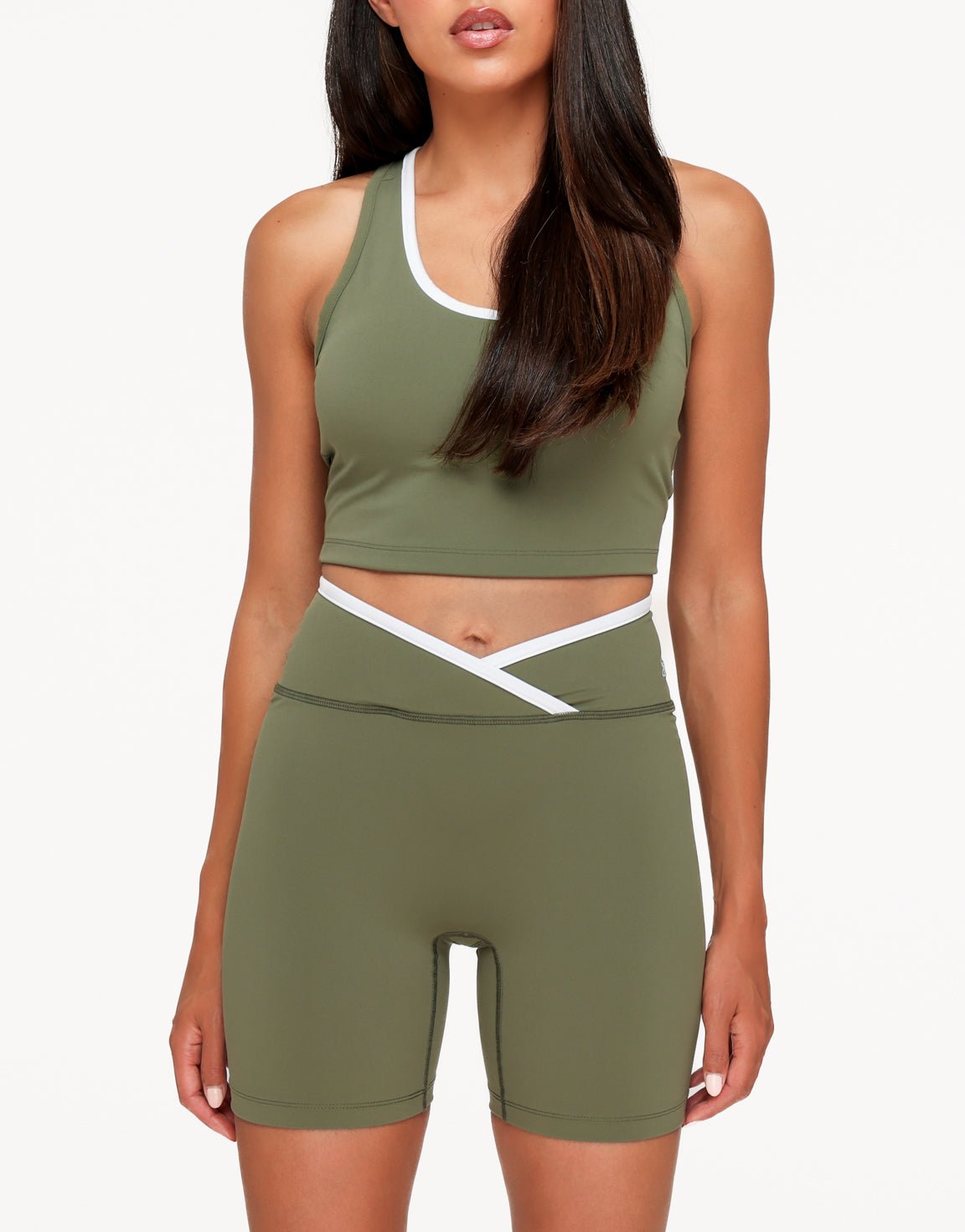 Khaki Korte The Sport Edit - Set - Olivia & Kate
