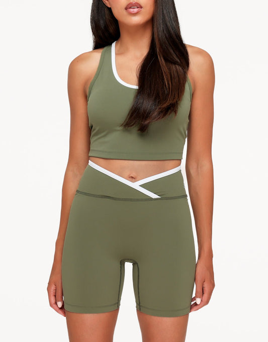 Khaki Korte The Sport Edit - Set - Olivia & Kate