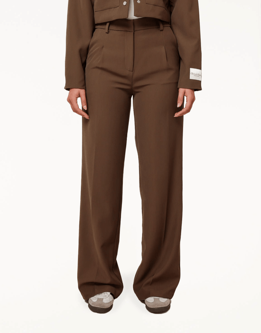 Khaki Studio Cropped - Set - Olivia & Kate