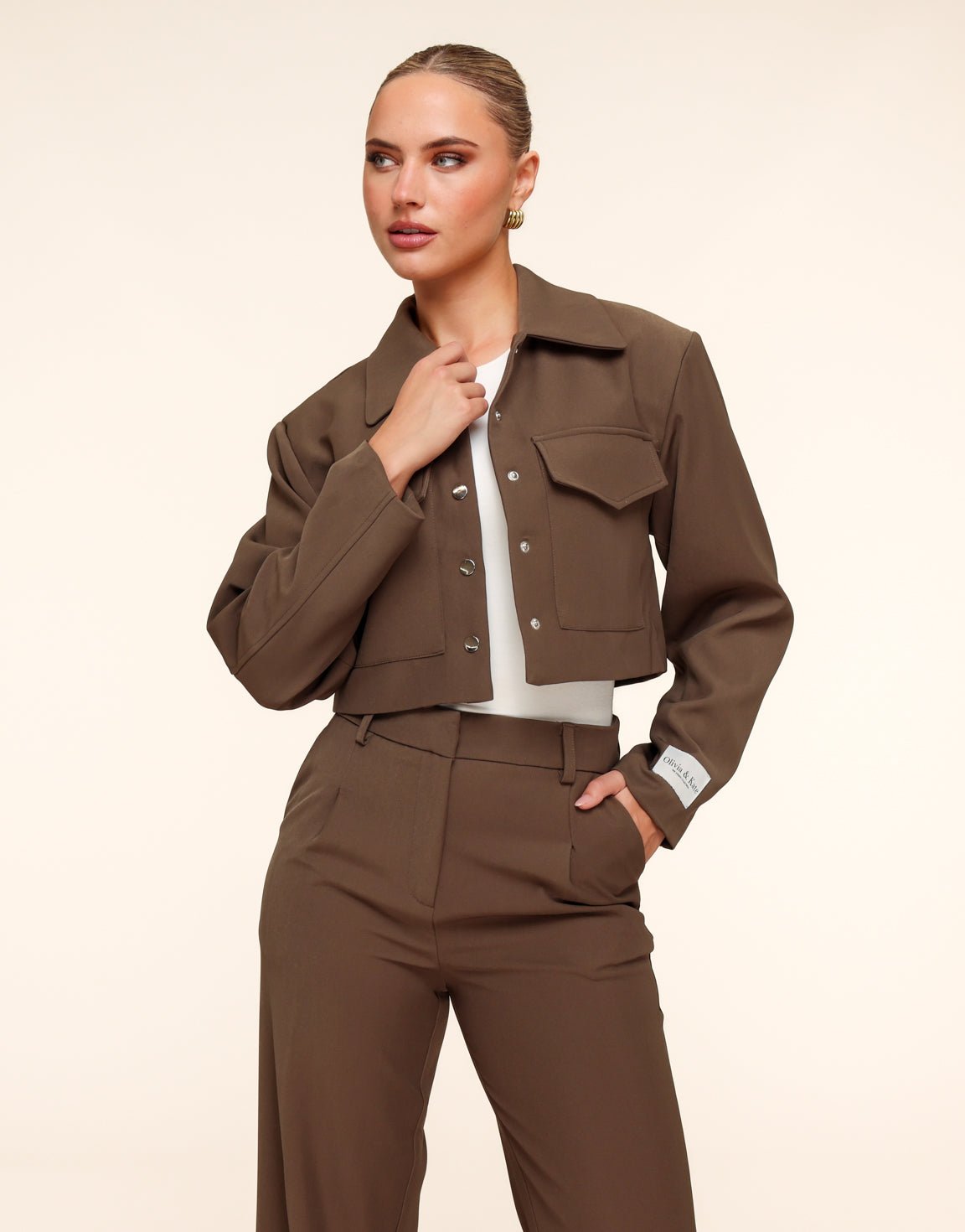 Licht Khaki Studio Cropped - Jasje - Olivia & Kate