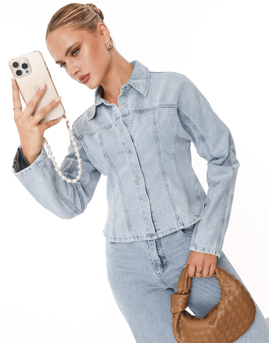 Lichtblauwe Denim Edit LS - Jasje - Olivia & Kate