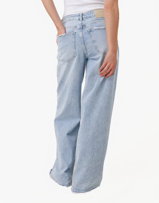 Lichtblauwe Loszittende Baggy - Spijkerbroek - Olivia & Kate