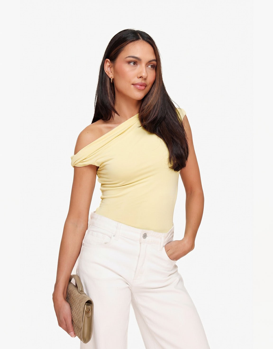 Lichtgele One Shoulder Mouwloze - Top - Olivia & Kate