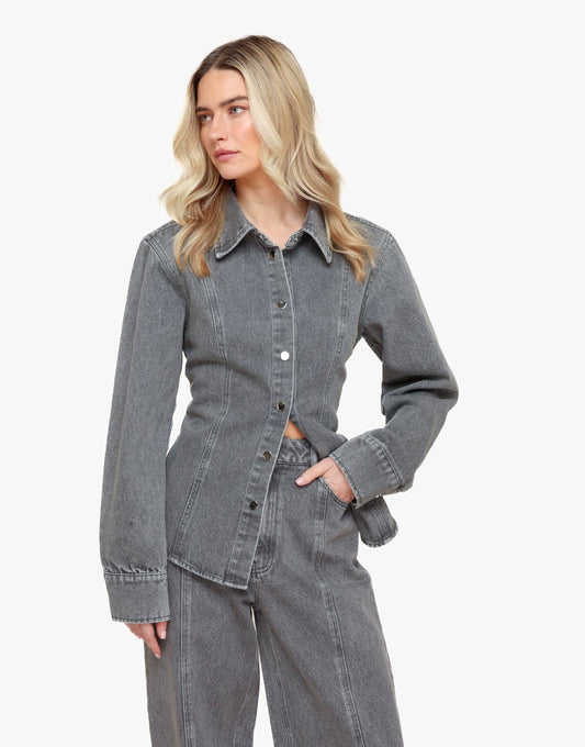 Lichtgrijze Gestikte Naden LS - Blouse - Olivia & Kate