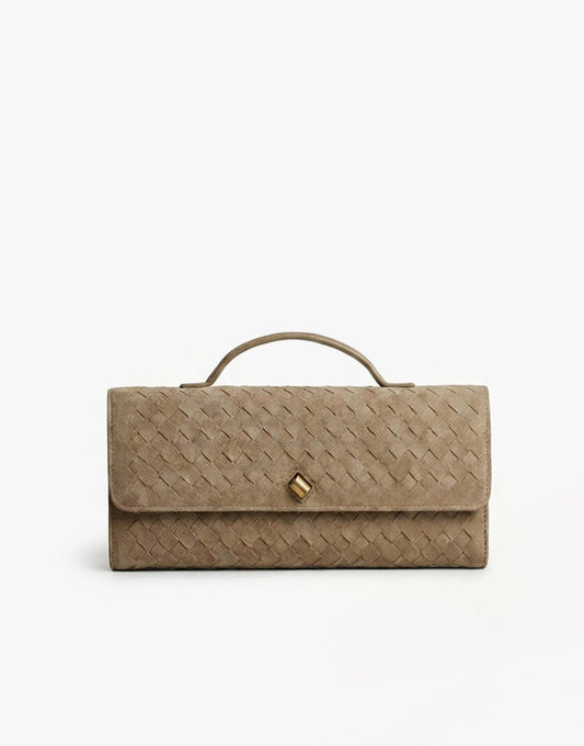 Mocha Suede Gouden Detail Clutch - Tas - Olivia & Kate