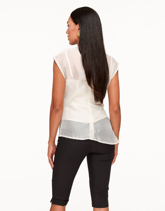 Off White Doorschijnende Hoge Hals Detail - Top - Olivia & Kate