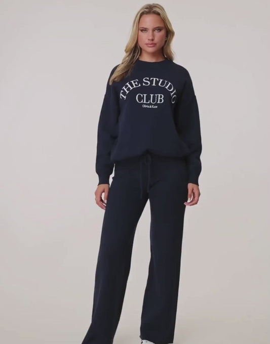 KLEDING-NAVY-STUDIO-GEBREIDE-SWEATER-BROEK

