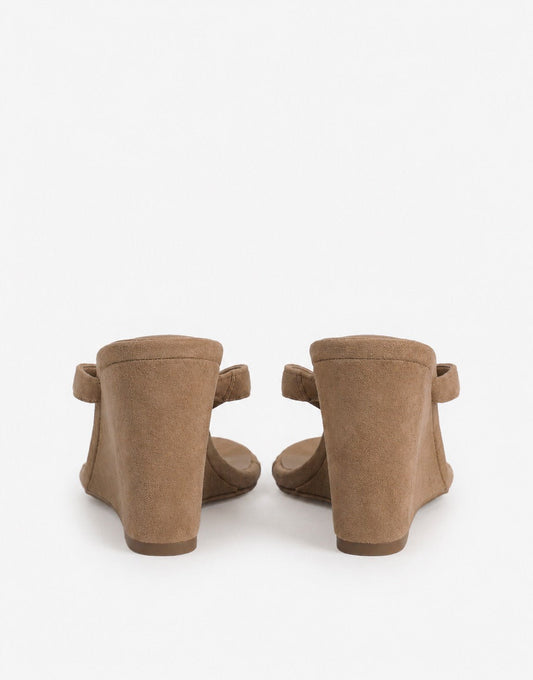 Taupe Faux Suede Slipper Slee - Hak - Olivia & Kate