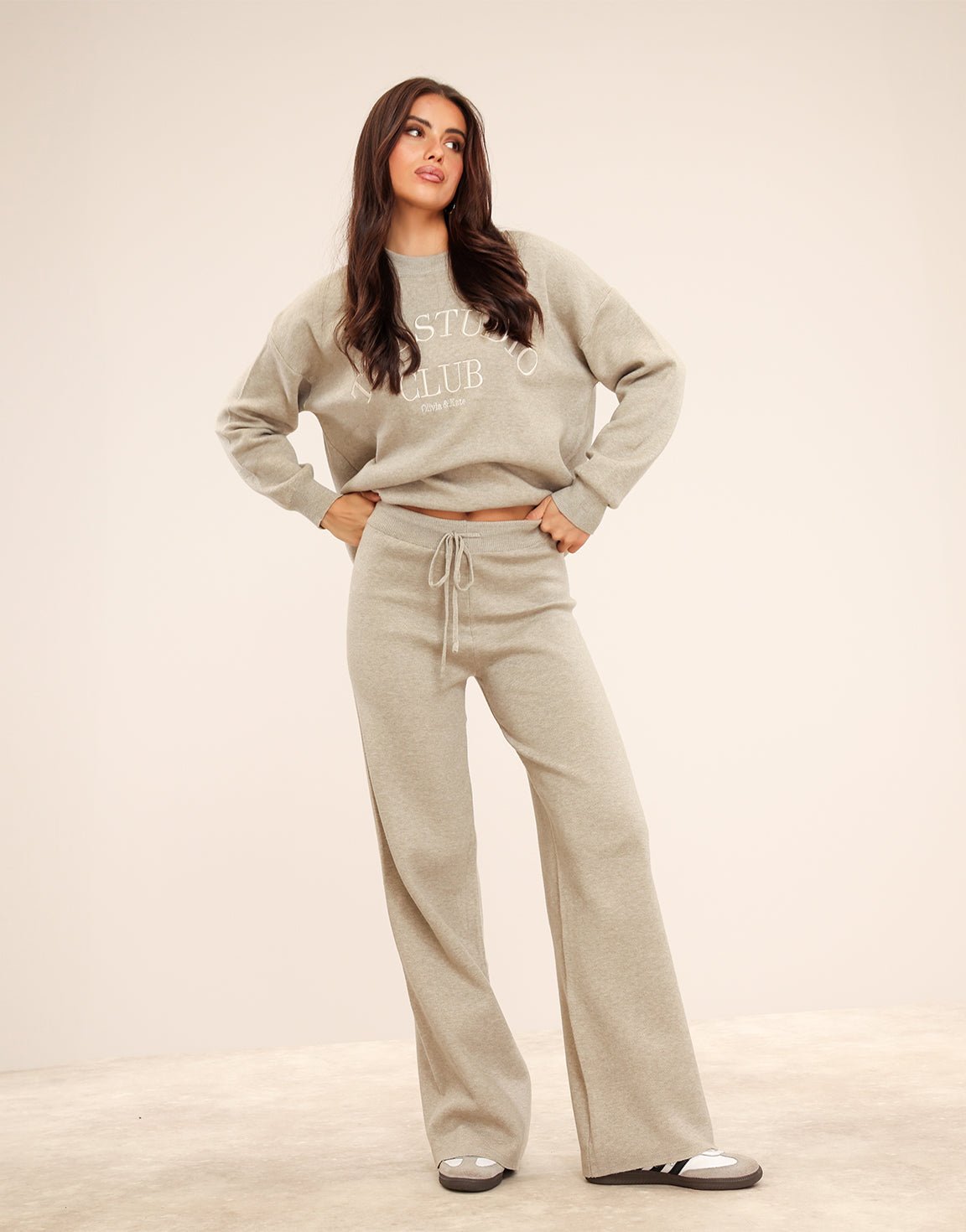 Taupe Gebreide The Studio Club - Set - Olivia & Kate