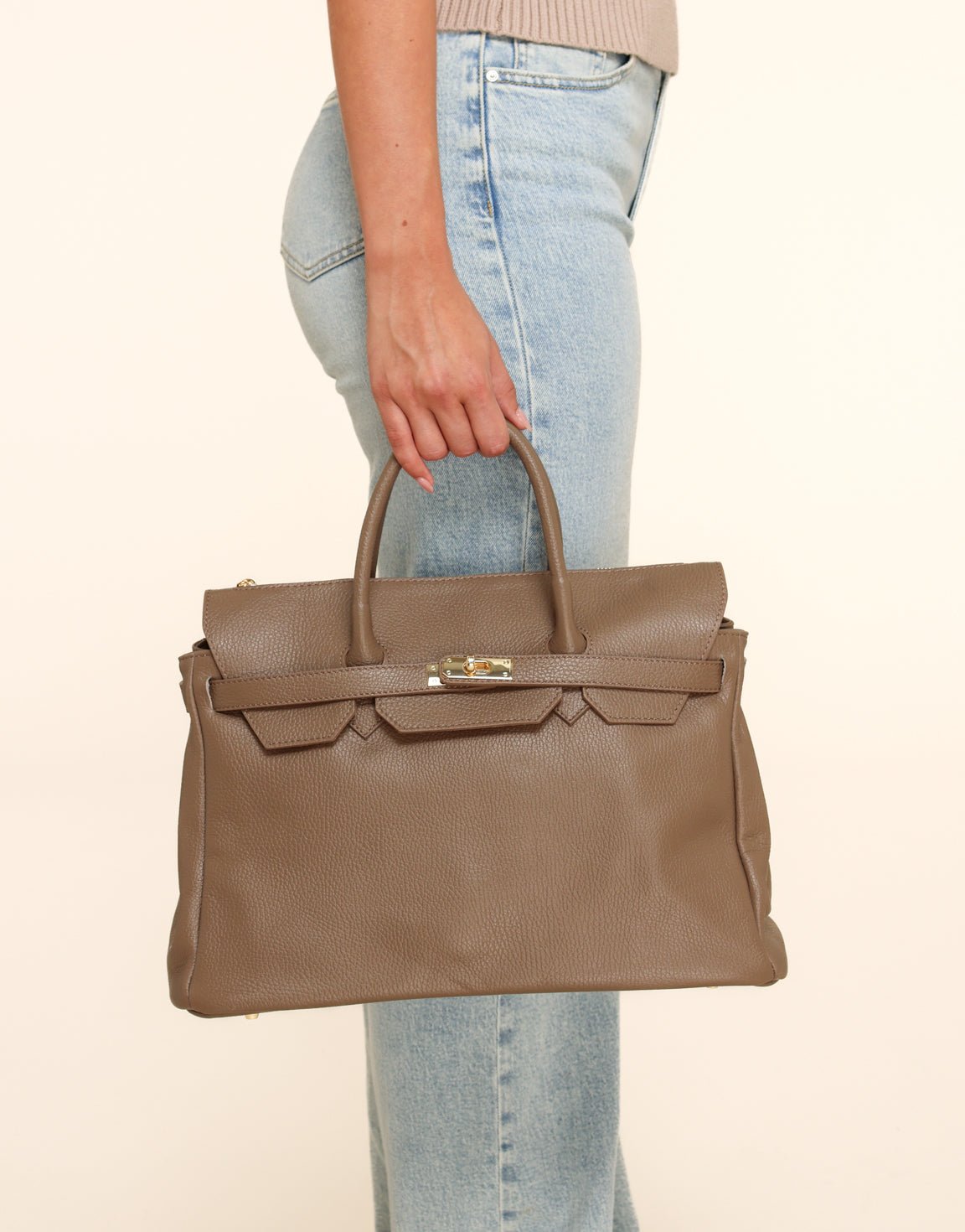 Taupe Grote Gouden Details - Tas - Olivia & Kate