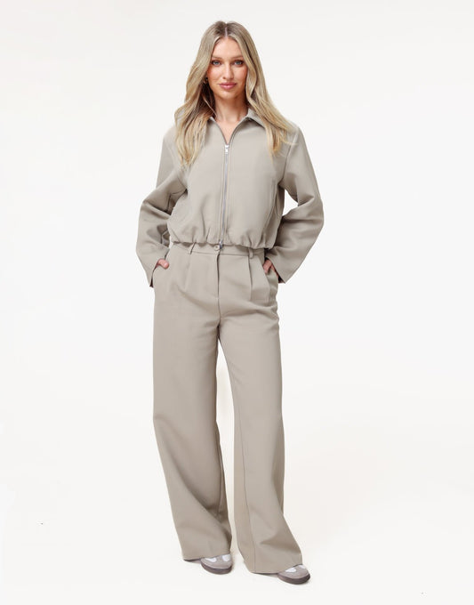 Taupe Premium Achterkant Detail Jas - Set - Olivia & Kate