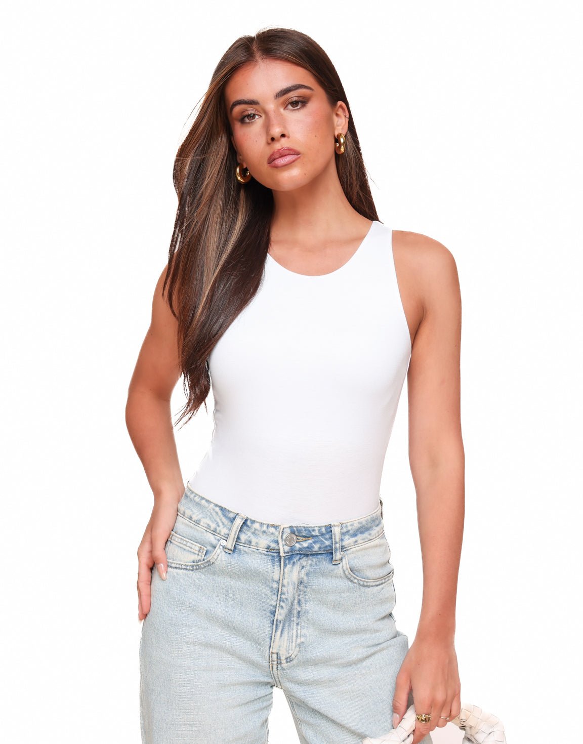 CLOTHING-WHITE-BASIC-HIGH-NECK-BODY-02_jpg