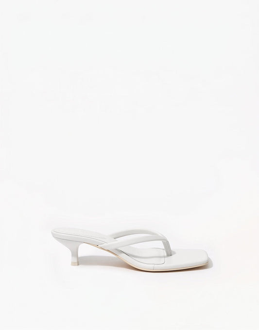 Witte Vierkante Basic Hakje - Teenslippers - Olivia & Kate