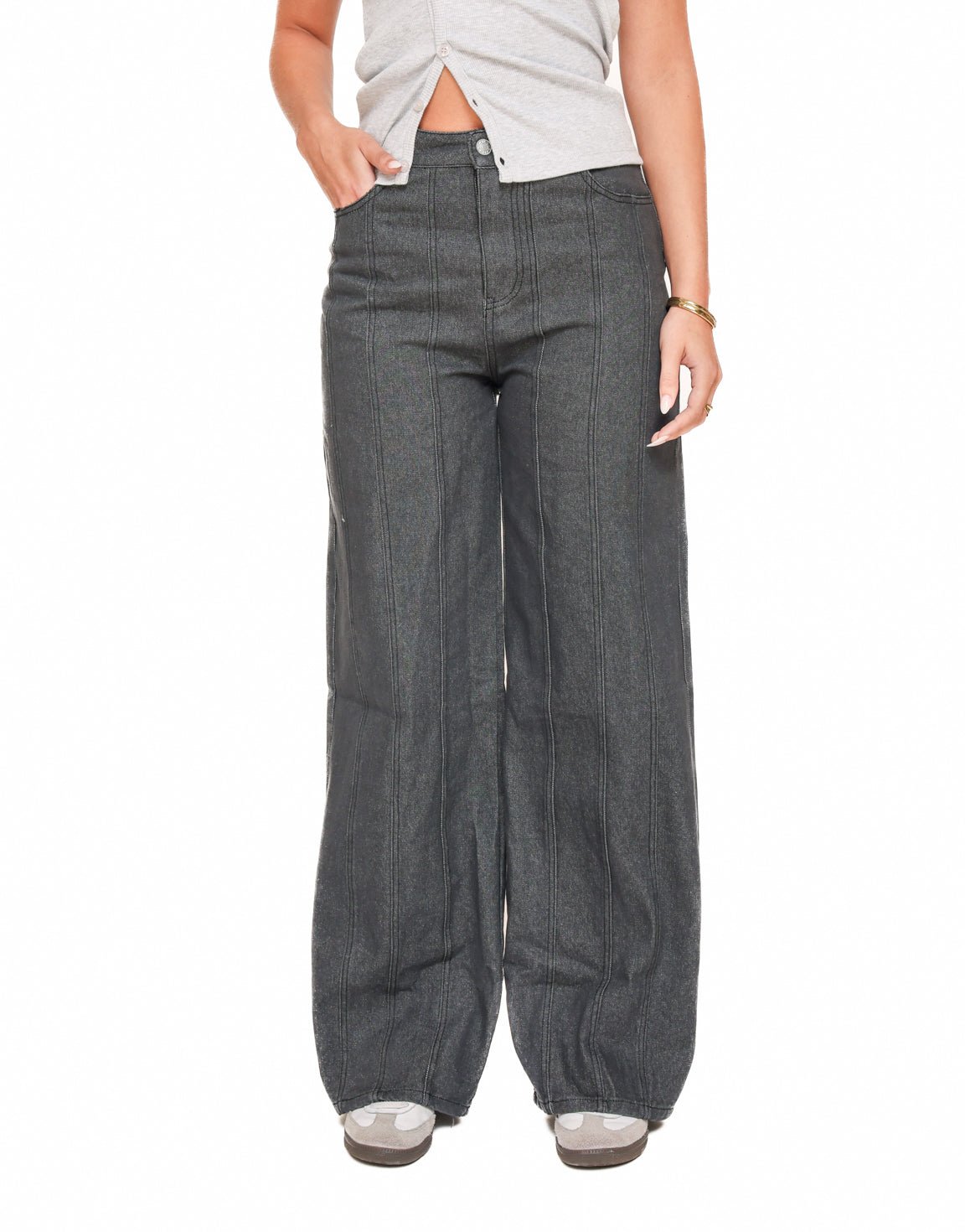 Zwarte Doorlopende Naden - Spijkerbroek - Olivia & Kate