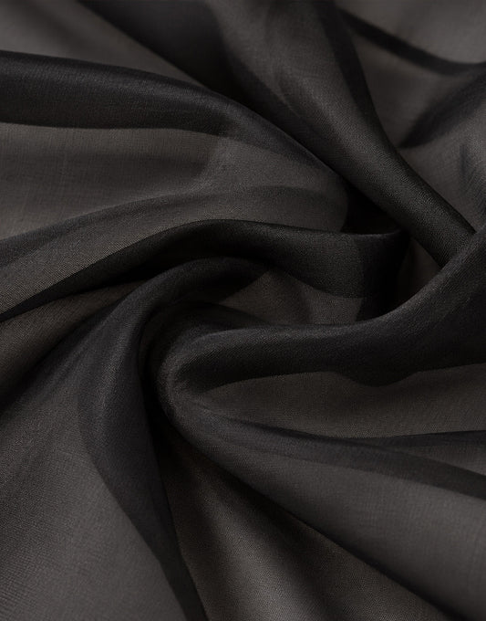 Zwarte Doorschijnende Hoge Hals Detail - Top - Olivia & Kate
