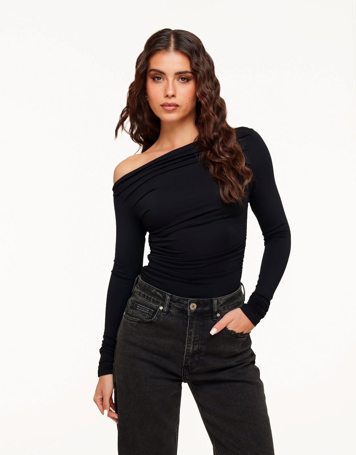 Zwarte Gedrapeerde Off Shoulder - Top - Olivia & Kate