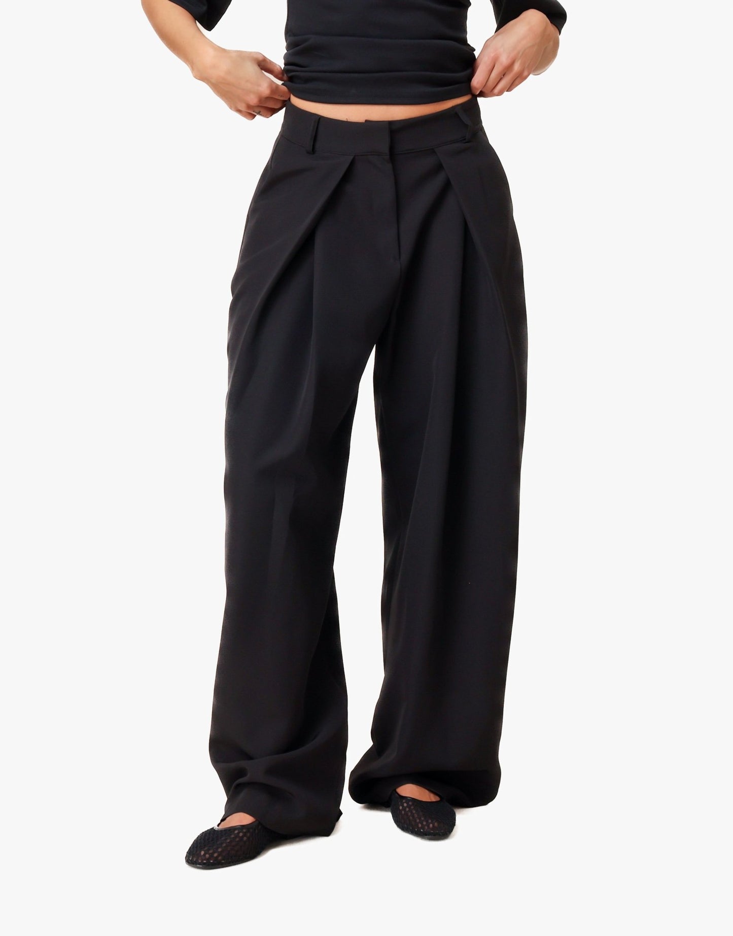 Zwarte Lange Wijde Ballon Plooien - Pantalon - Olivia & Kate