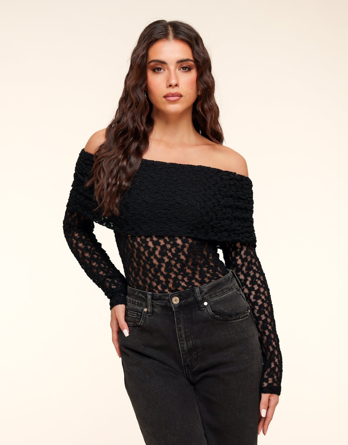 Zwarte Omgeslagen Off Shoulder - Top - Olivia & Kate