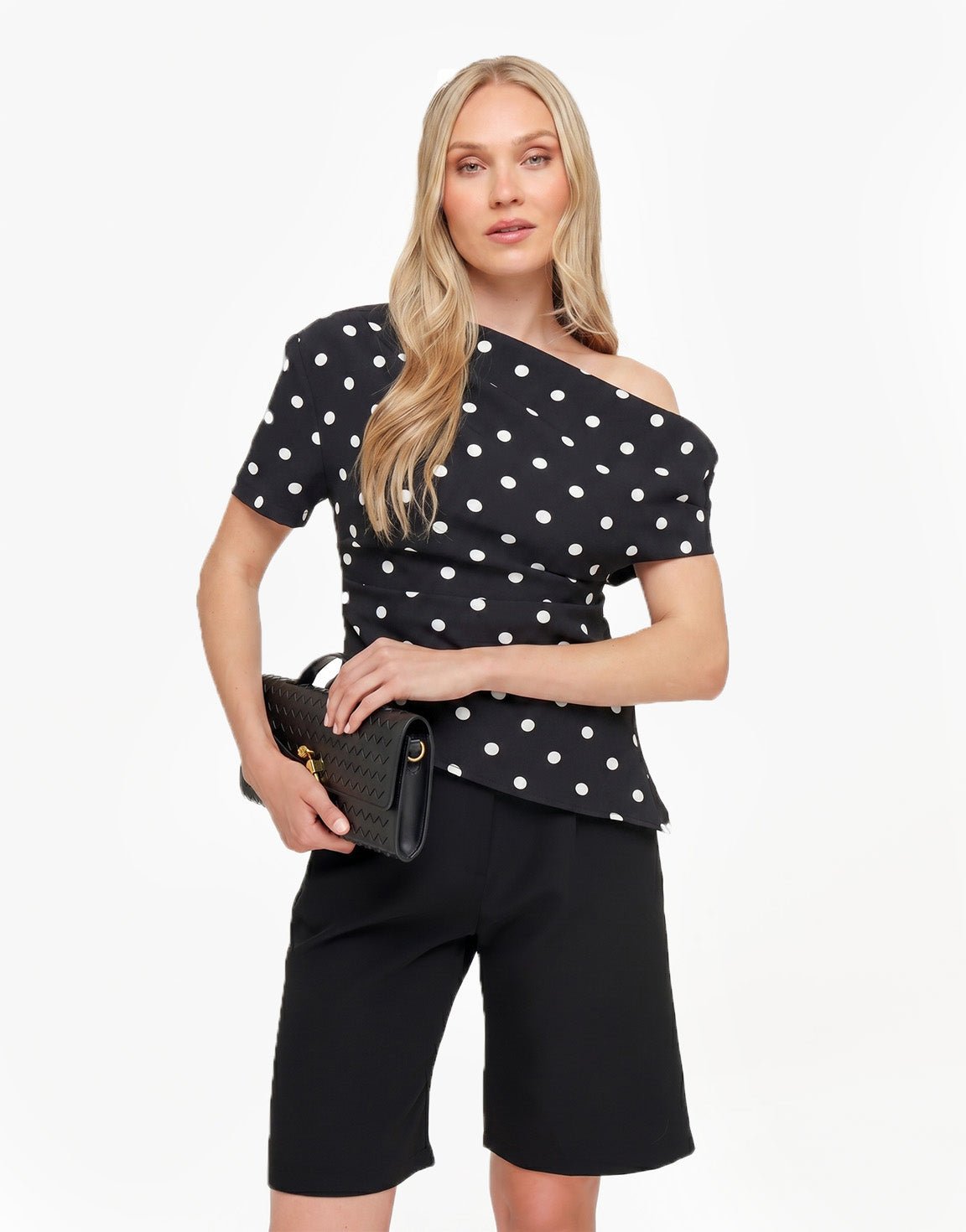 Zwarte Stippen Gedrapeerde Off Shoulder - Top | Olivia & Kate