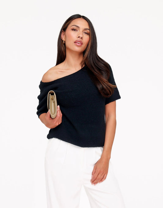 Iedereen op de -redactie heeft het over deze trui van H&M Iedereen op de -redactie heeft het over deze trui van H&M